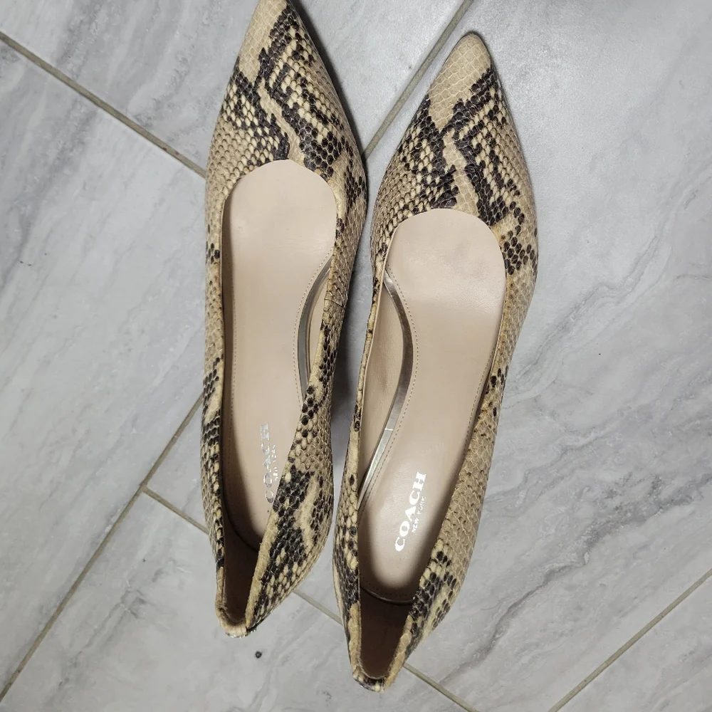 Coach Women's Coach New York High Heel Shoes Size 10 B - Picture 1 of 13